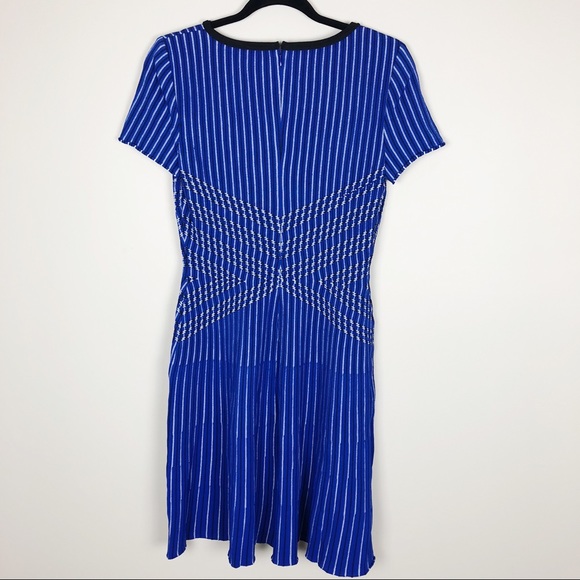 St. John Collection Atlantis Knit Fit Flare Dress - Picture 4 of 8